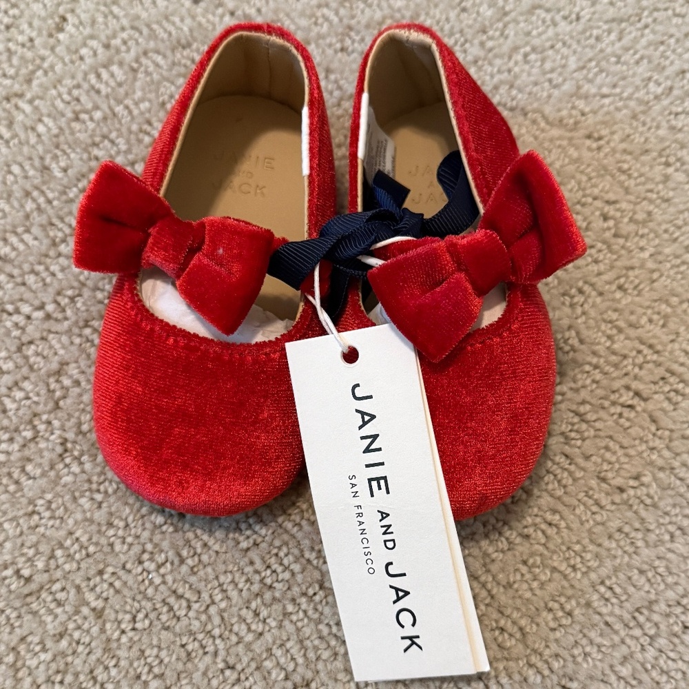 NWT Janie and Jack Baby Velvet Bow Ballet Flat 6-12 Months